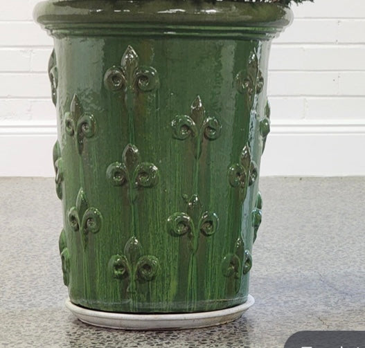 Pair Planters fleur de lys H110